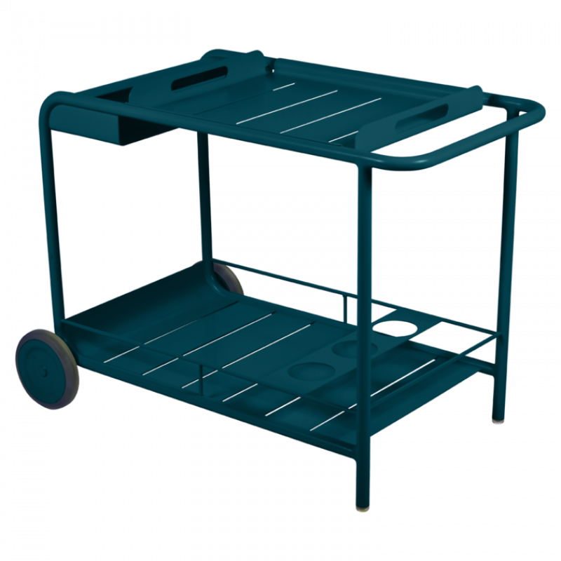 Opalgrüner Fermob Servierwagen für den Outdoor-Bereich. Praktischer Gartenwagen mit zwei Ablageflächen und Rädern.
